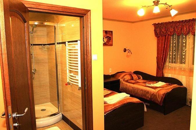 Hotel Andersen Rzeszow Room photo